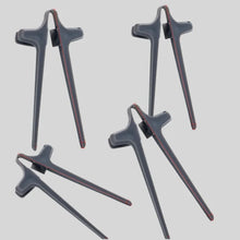 Ladda upp bild till gallerivisning, 4 Finger Chopsticks Lazy Auxiliary Chopsticks Hold Snacks Not Dirty Hands Chopsticks Finger Ring Play Game Lazy Artifact