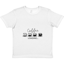 Ladda upp bild till gallerivisning, Coffee loading - Premium rundhalsad t-shirt för barn
